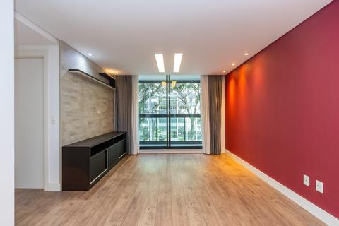 Apartamento para locacao no Mercês em Curitiba com 71,56m² por R$ 3.300,00