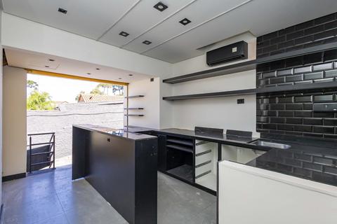 Loja para locacao no Bom Retiro em Curitiba com 17m² por R$ 1.800,00