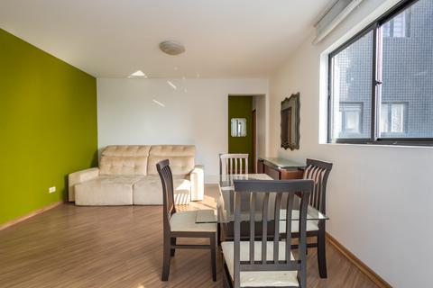 Apartamento para locacao no Cristo Rei em Curitiba com 84,49m² por R$ 3.200,00