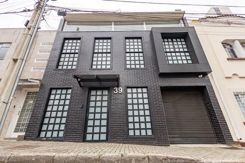 Casa Comercial para locacao no Alto da Glória em Curitiba com 268,9m² por R$ 10.000,00