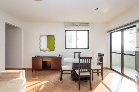 Apartamento para locacao no Cristo Rei em Curitiba com 84,49m² por R$ 3.200,00