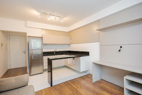 Kitnet para locacao no Centro em Curitiba com 41,05m² por R$ 2.500,00