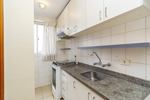 Apartamento para locacao no Centro em Curitiba com 0m² por R$ 1.990,00